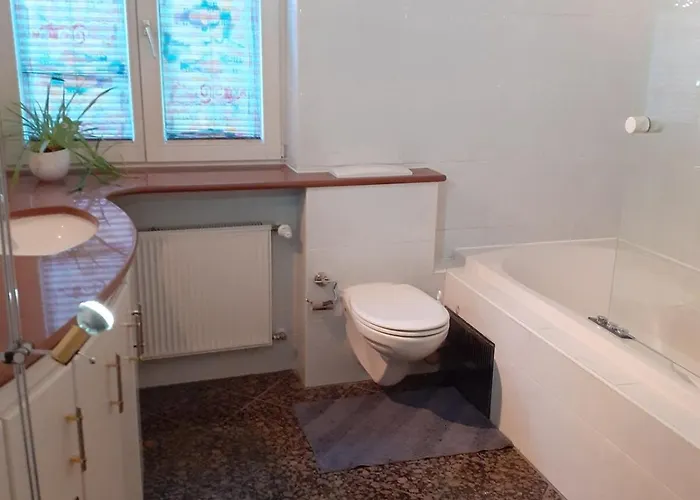 Sonnige Und Grosszuegige Terrassenwohnung Mit Bergblick Appartamento *